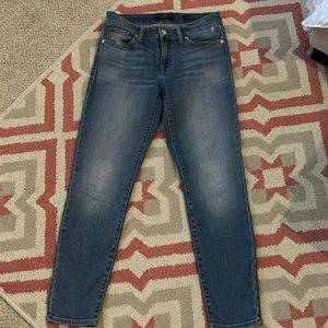 Size 2 Lucky Brand low rise skinny Stella jeans